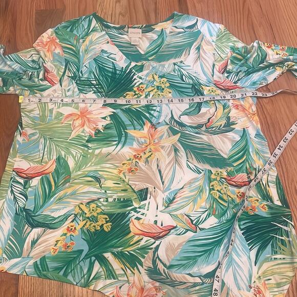 Chicos Hawaiian floral asymmetrical hem blouse size 3 large - Picture 6 of 8